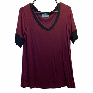 Filly Flair Maroon Black Trim Blouse Size Small